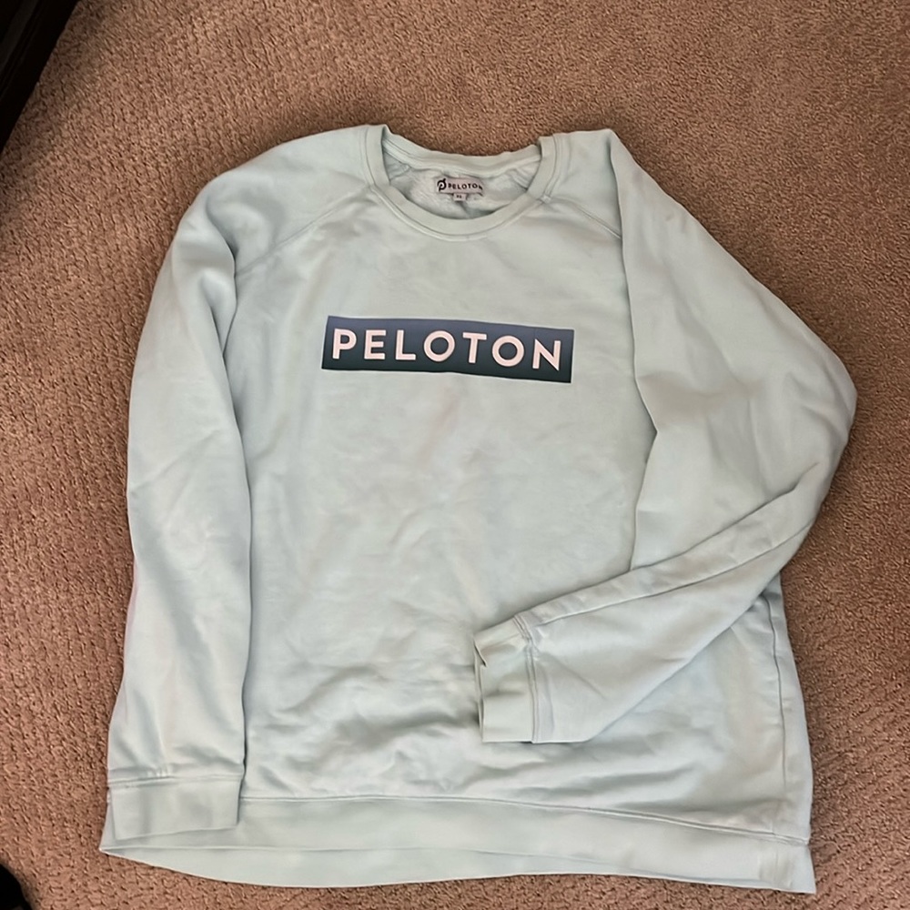 Peloton light blue crew neck sweatshirt - Women’s XL